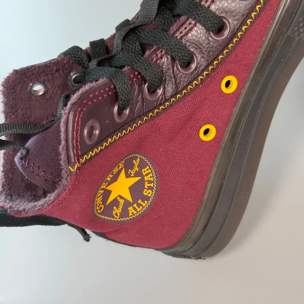 Converse Chuck Taylor All Star Cx Explore Women 6.5 6 1/2 Burgundy Black Sneaker